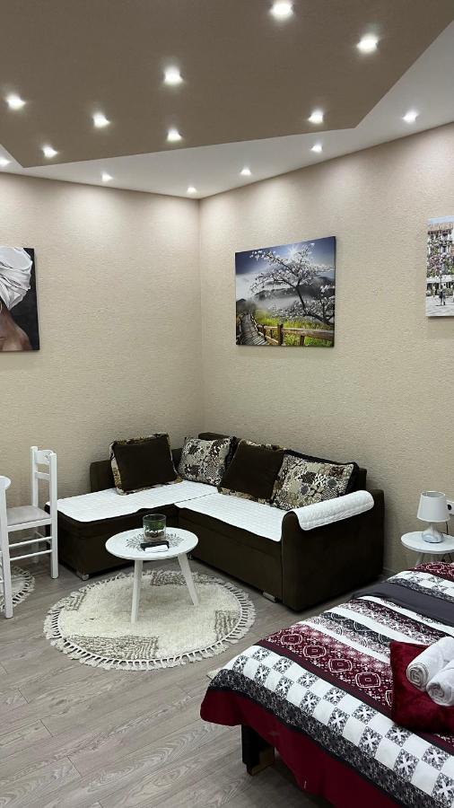 Apartment Downtown 포드고리차 외부 사진